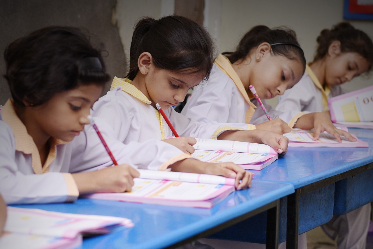 british acdamia gujrat english medium school gujrat